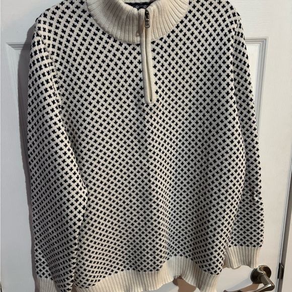 Long Wharf supply Co Men's Black and White Patterned Sweater, 100% cotton - Picture 7 of 12